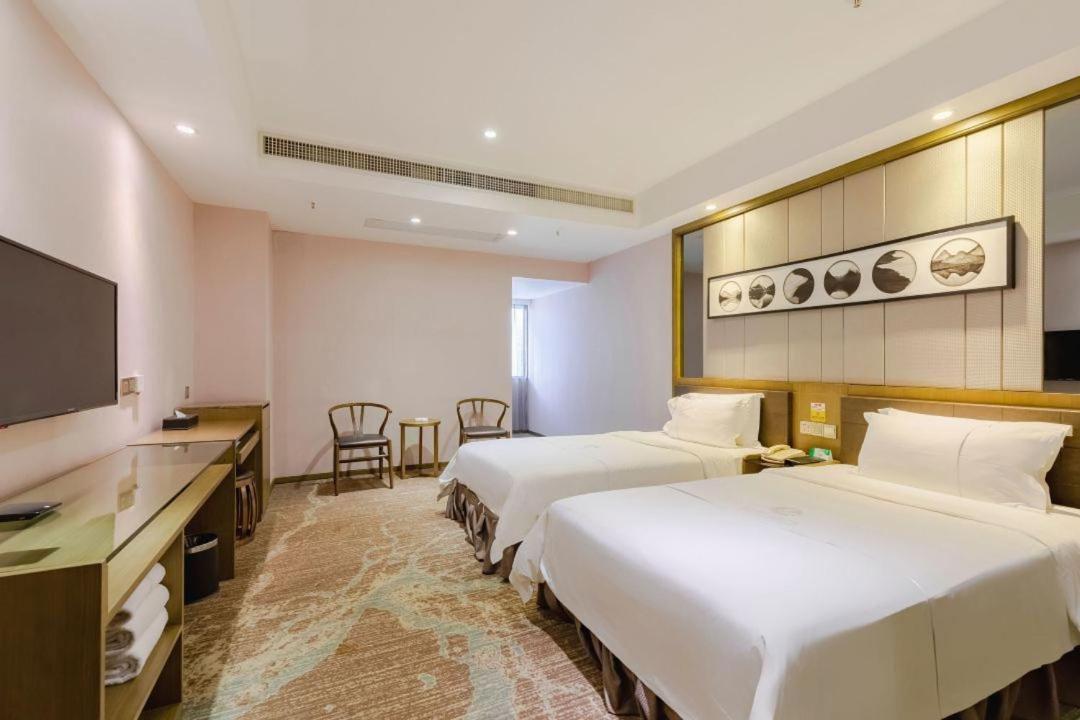 Lnsail Hotel Shenzhen Luohu Port Railway Station Zewnętrze zdjęcie