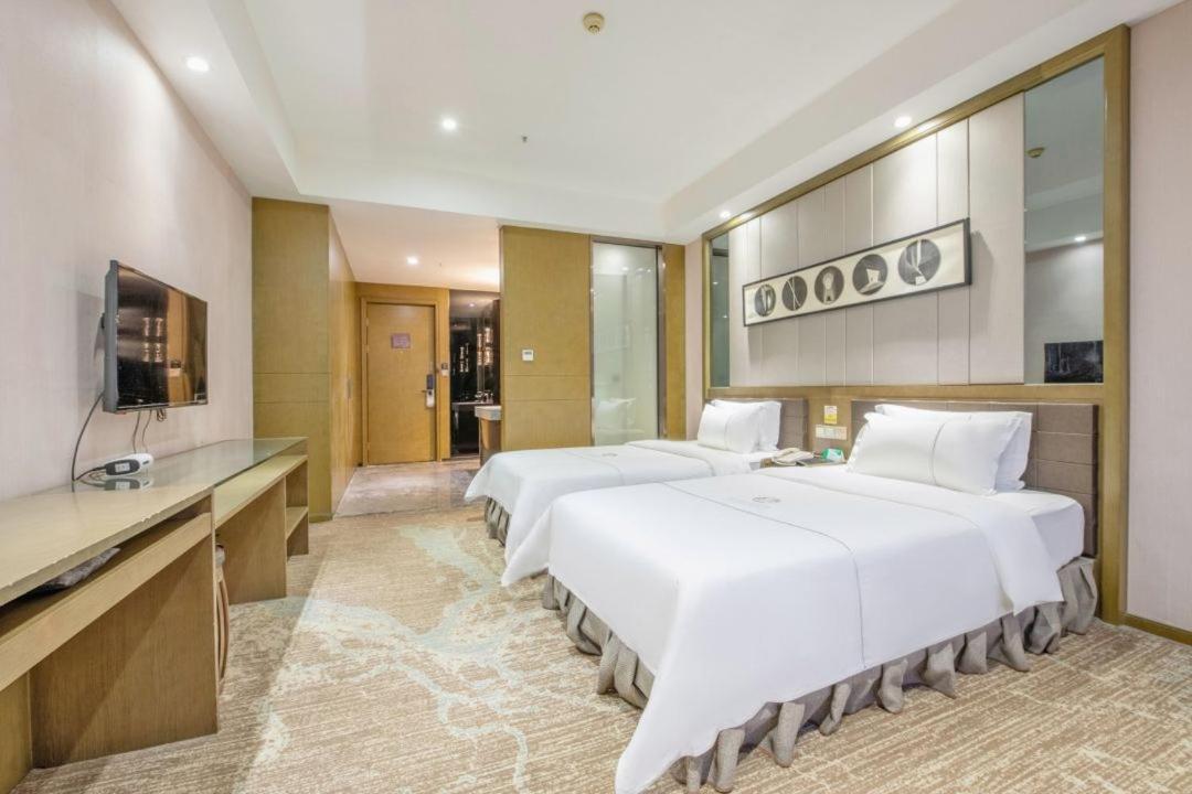 Lnsail Hotel Shenzhen Luohu Port Railway Station Zewnętrze zdjęcie