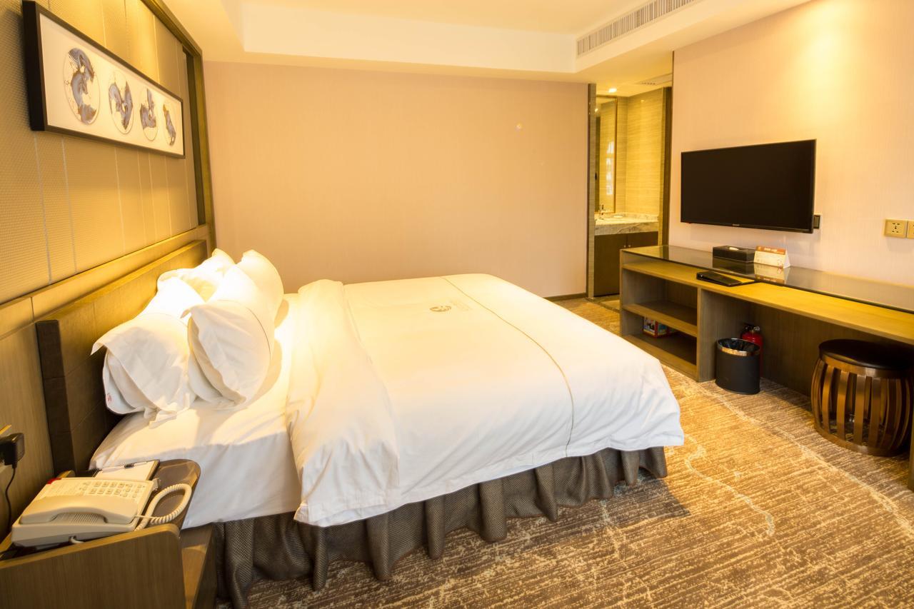 Lnsail Hotel Shenzhen Luohu Port Railway Station Zewnętrze zdjęcie