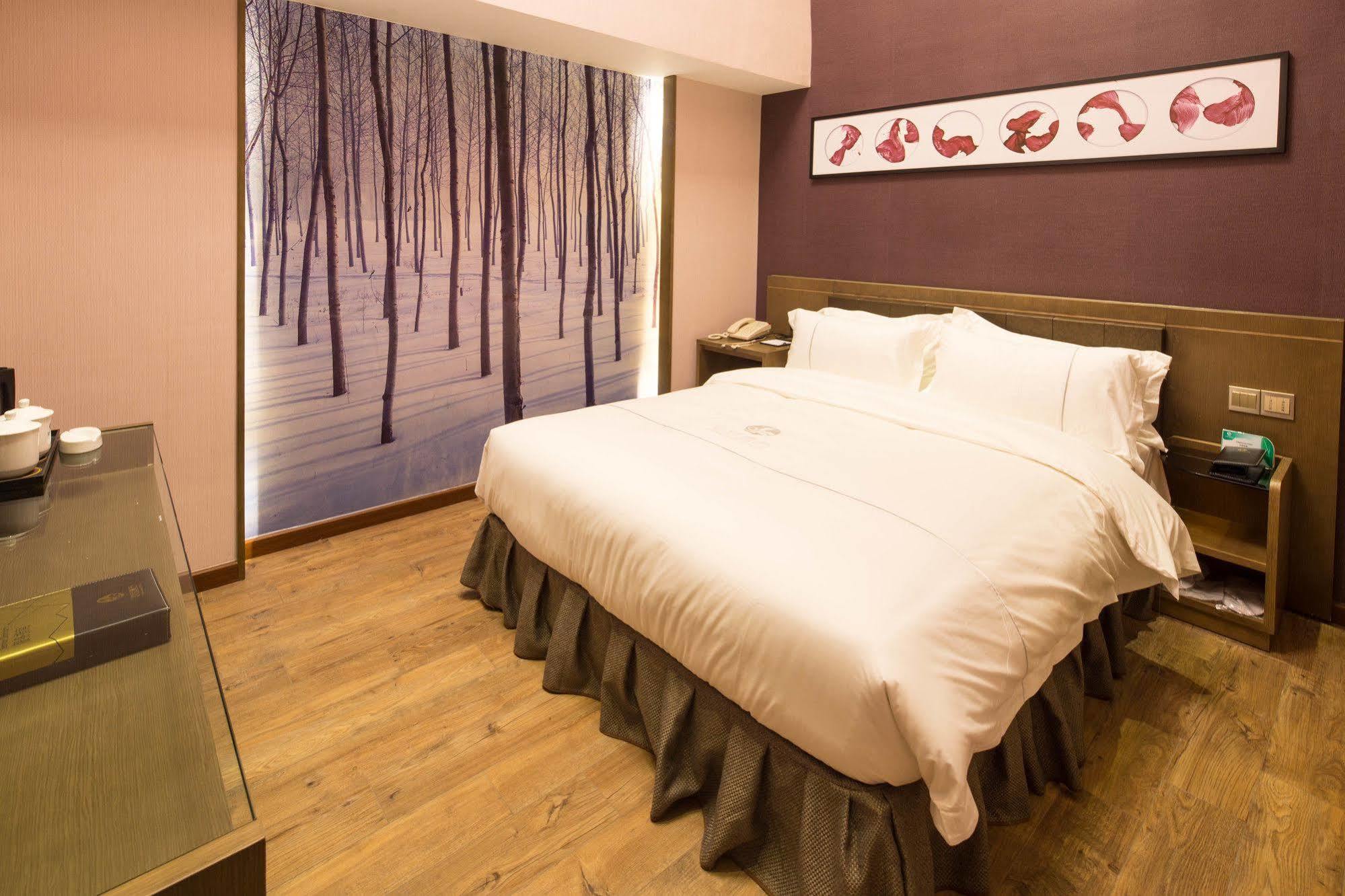 Lnsail Hotel Shenzhen Luohu Port Railway Station Zewnętrze zdjęcie
